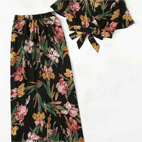 Plus Floral Print Blouse With Pants - Picture 3 of 8